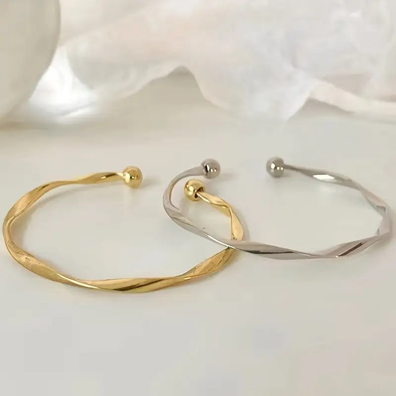 Twisted Bangle