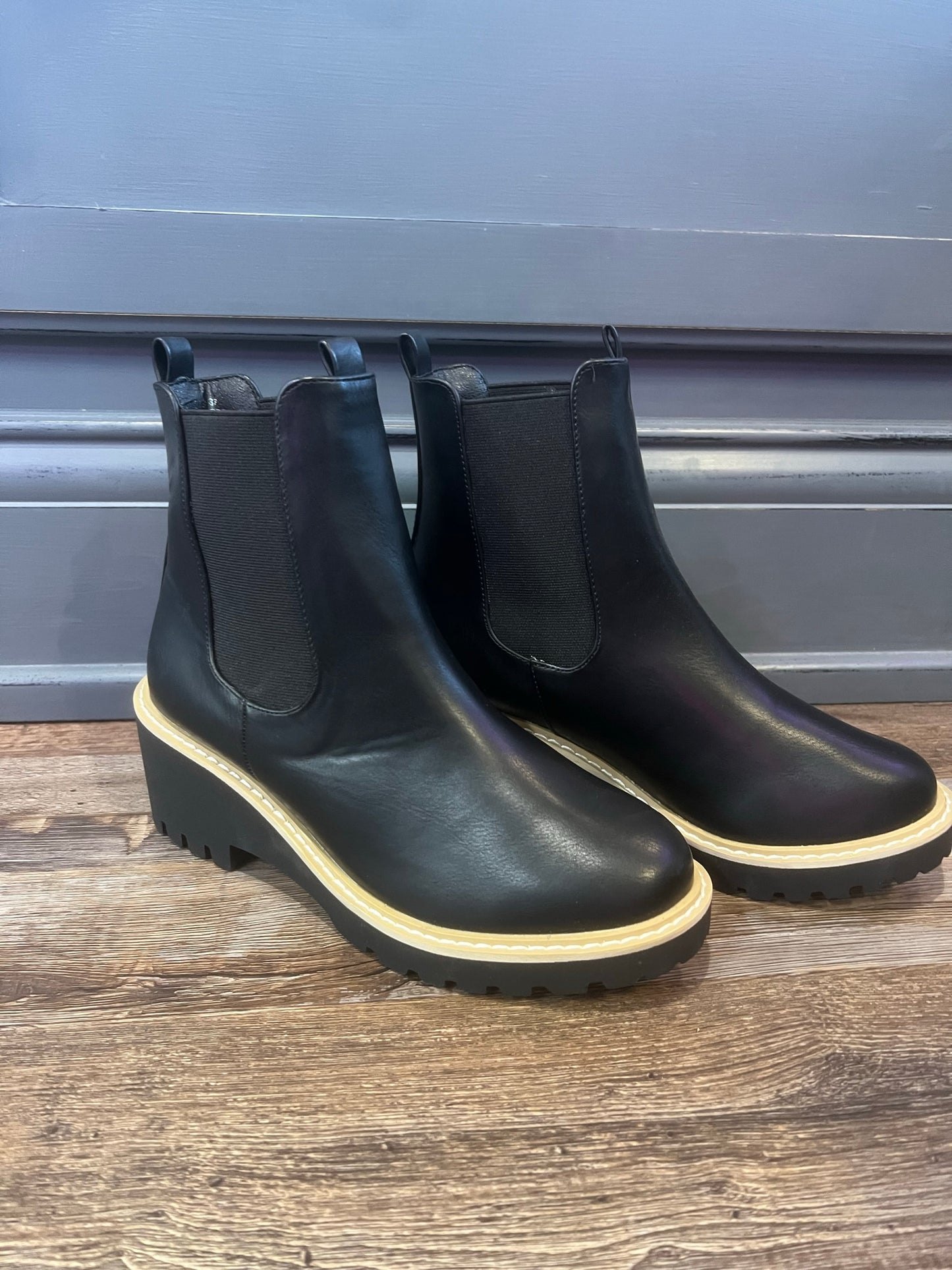 Ari Boots