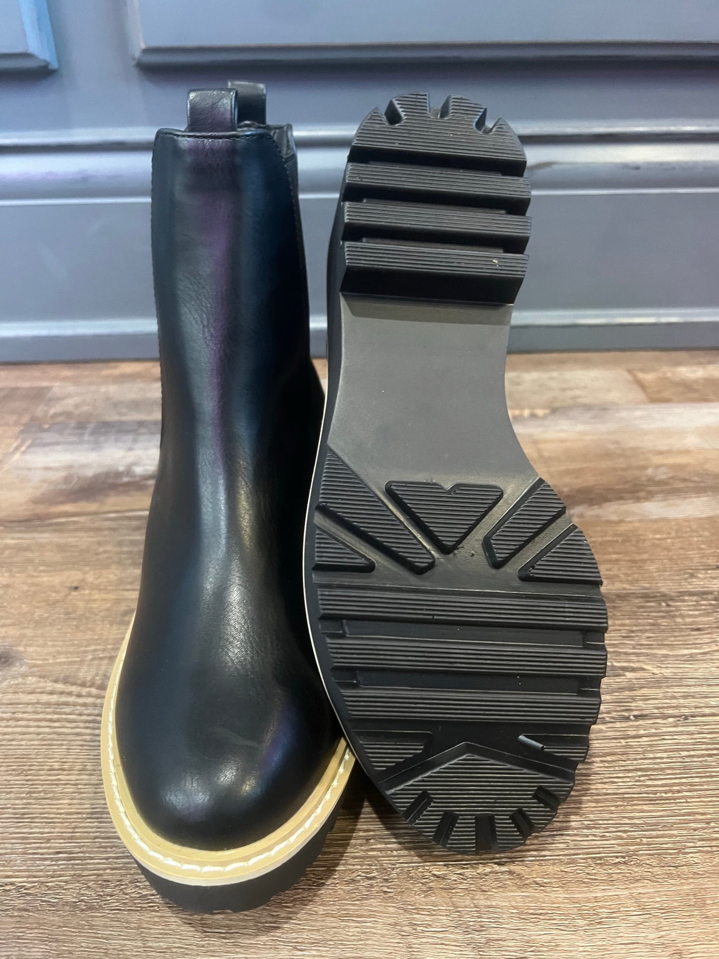 Ari Boots