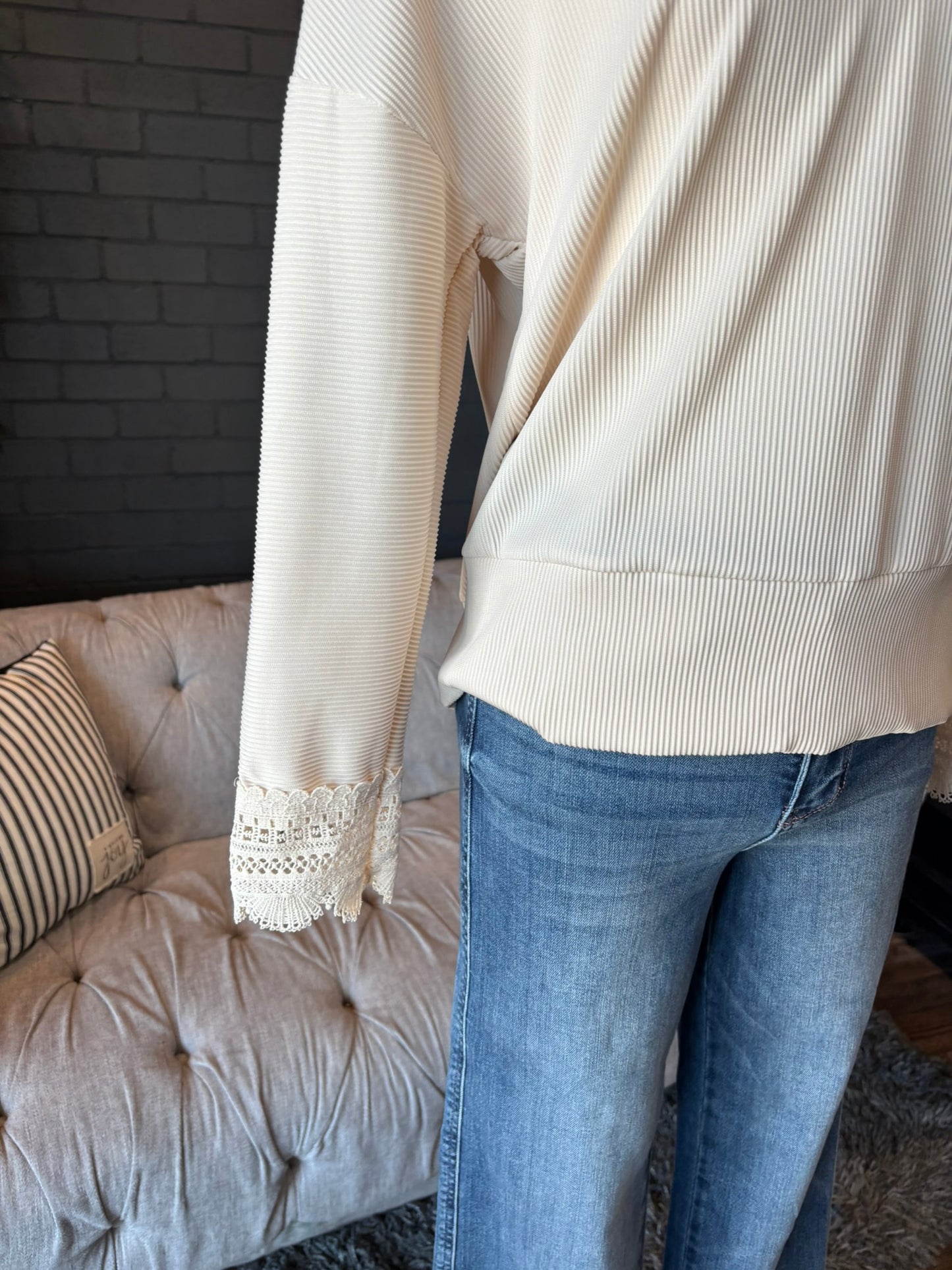 Avery Lace Trim Tee - Apricot