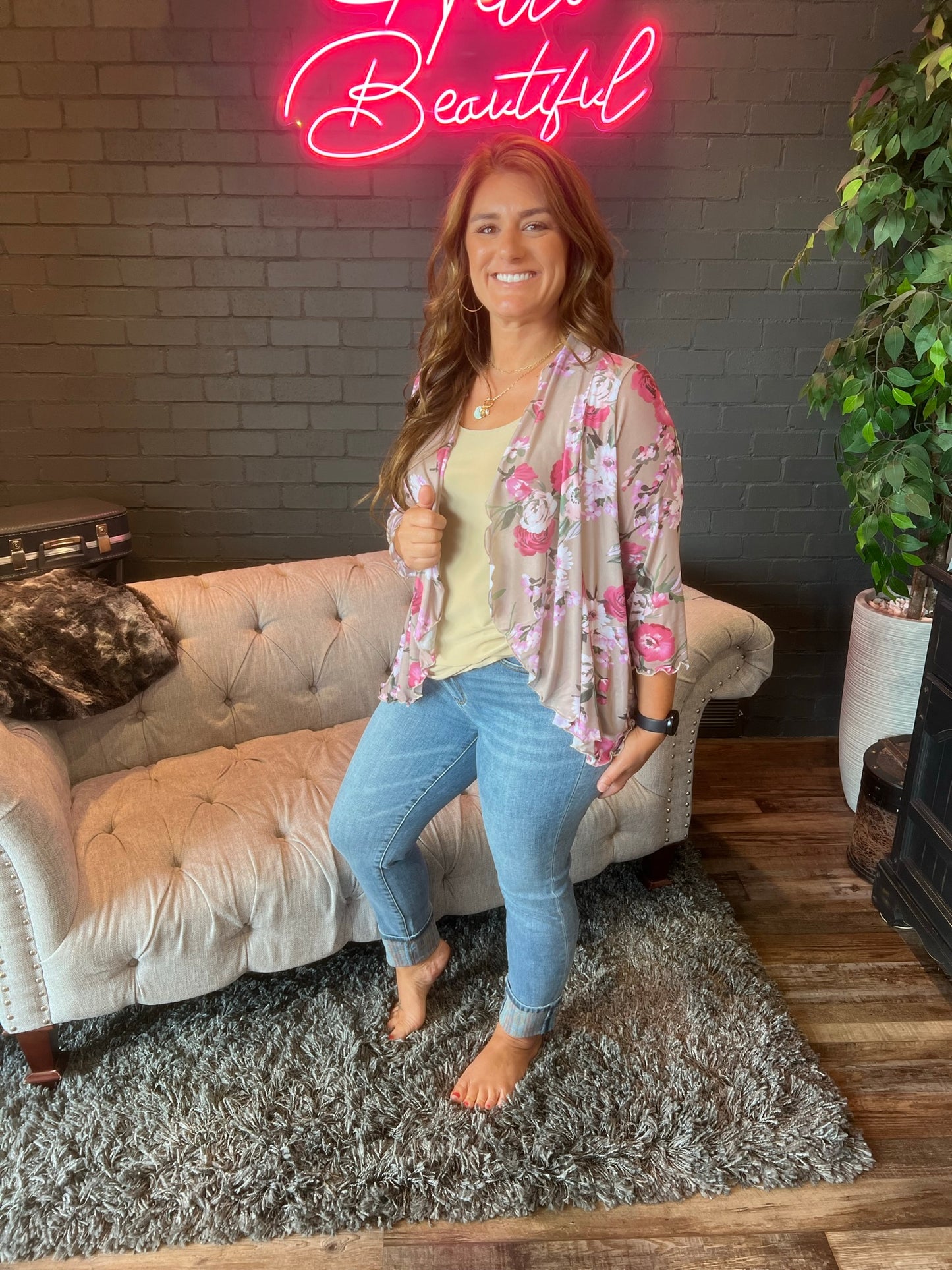 Laura Mesh Cardi