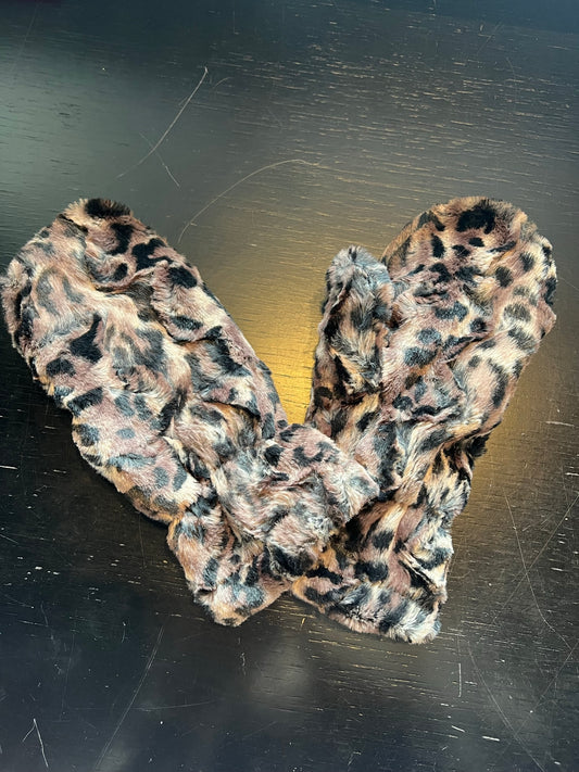 Minky Bobcat Mittens