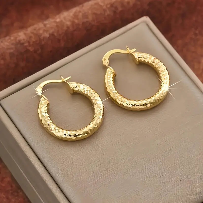 Lola Hoop Earrings