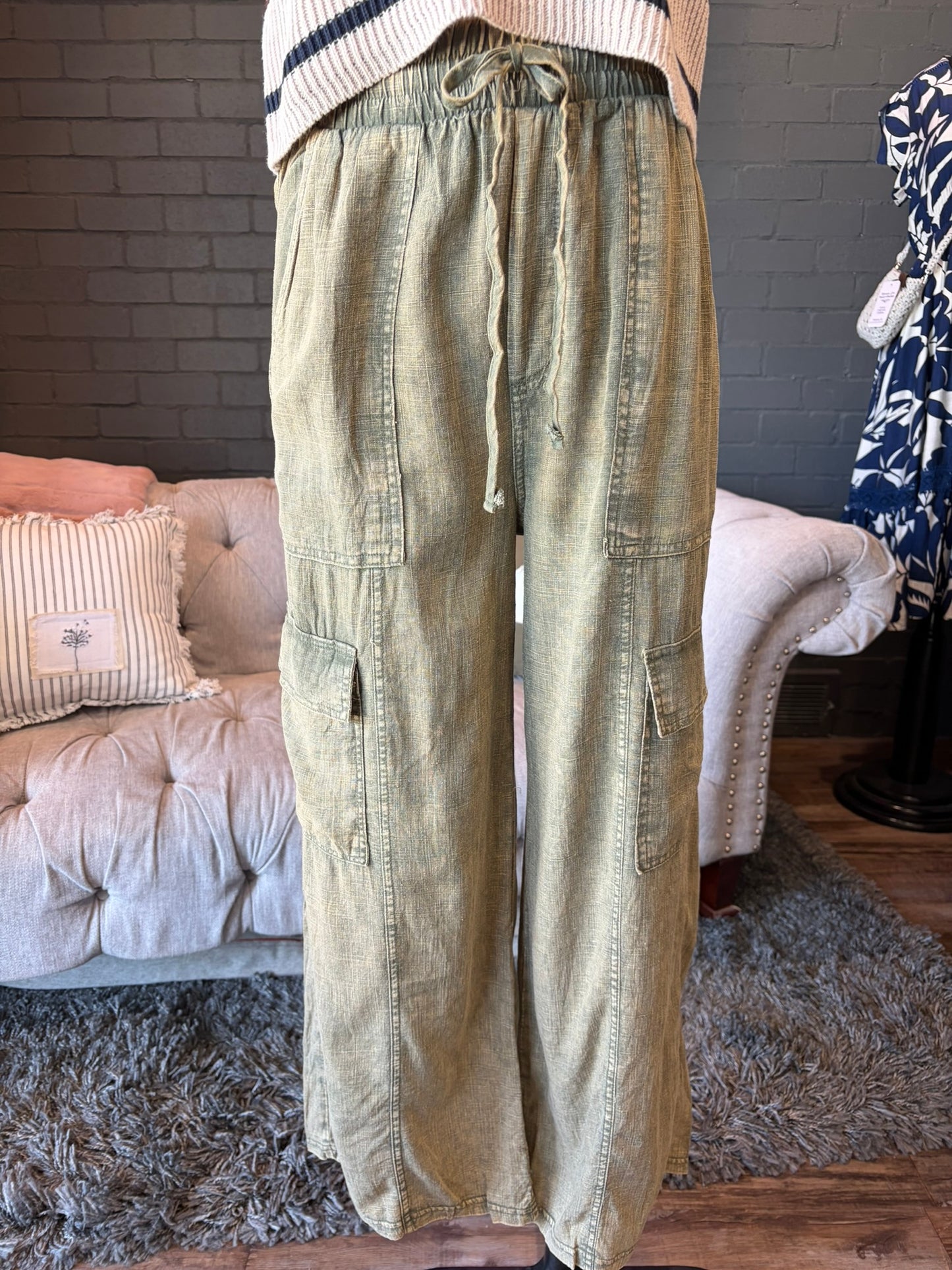 Clara Linen Cargo Pants