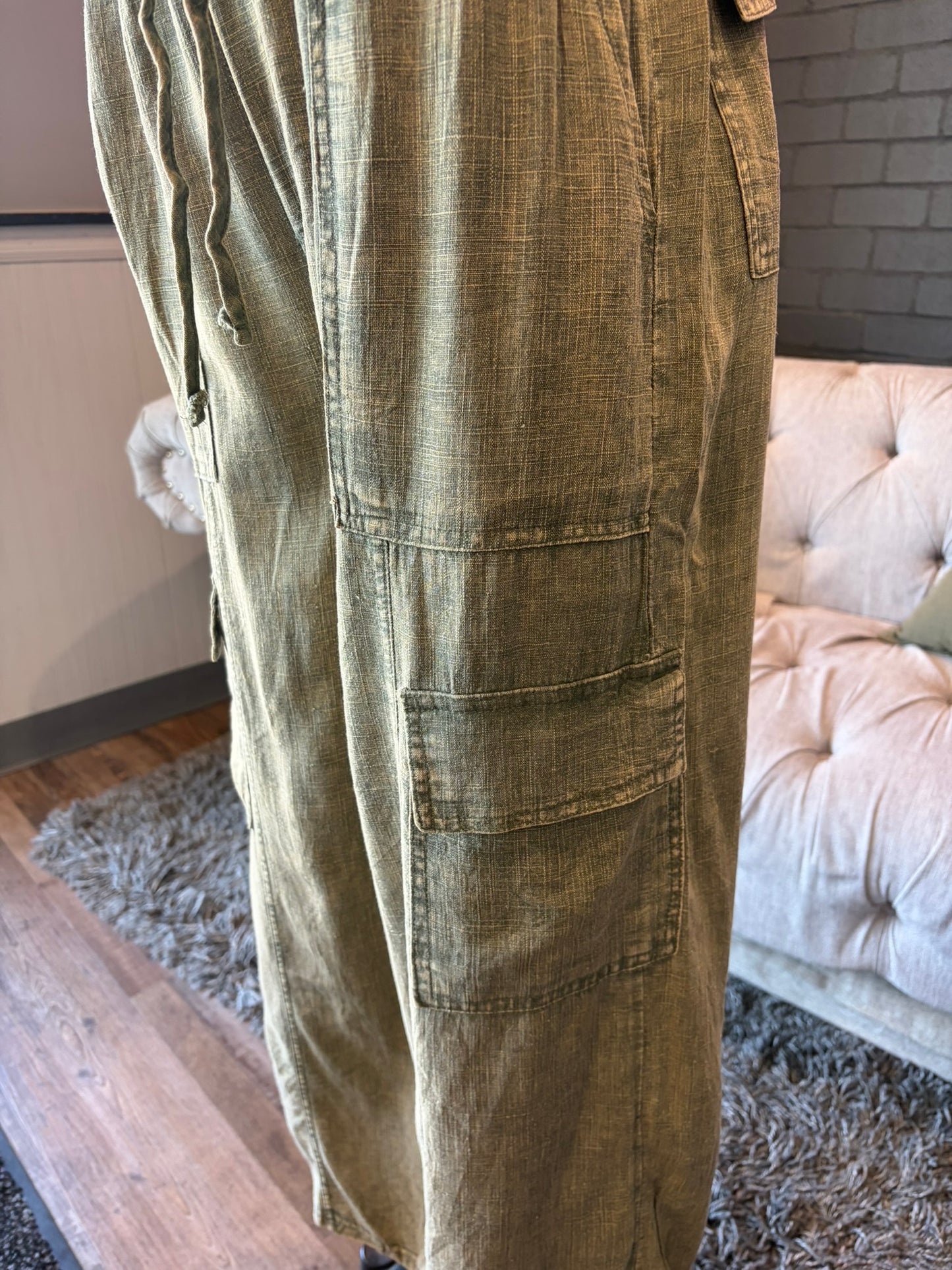 Clara Linen Cargo Pants