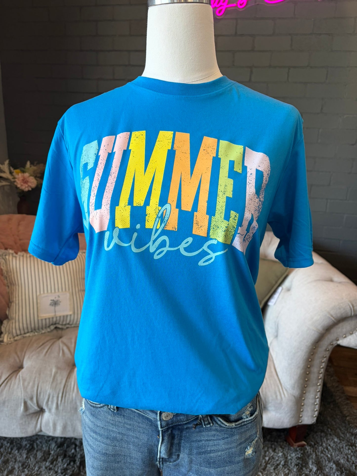 Summer Vibes Tee