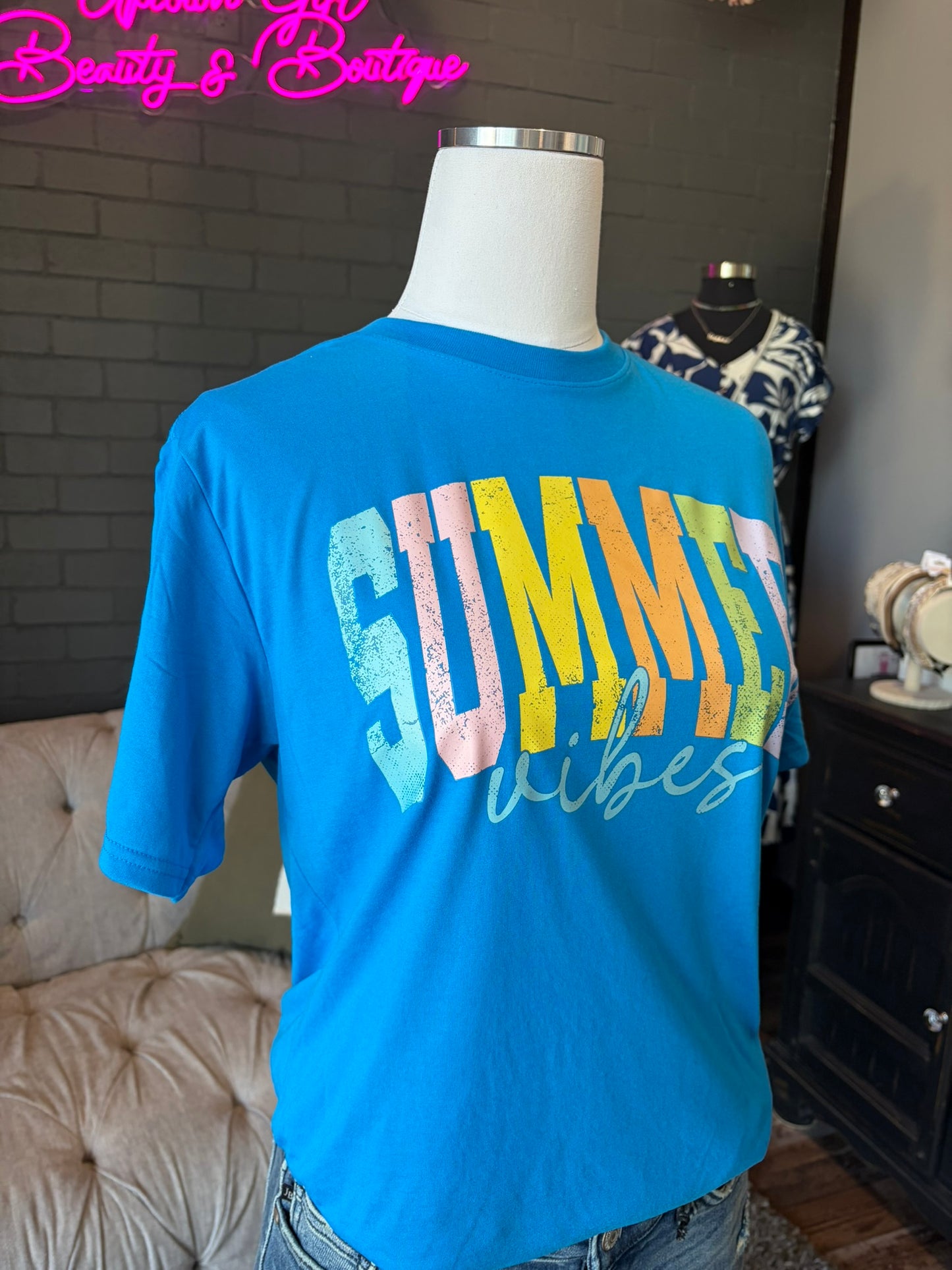 Summer Vibes Tee