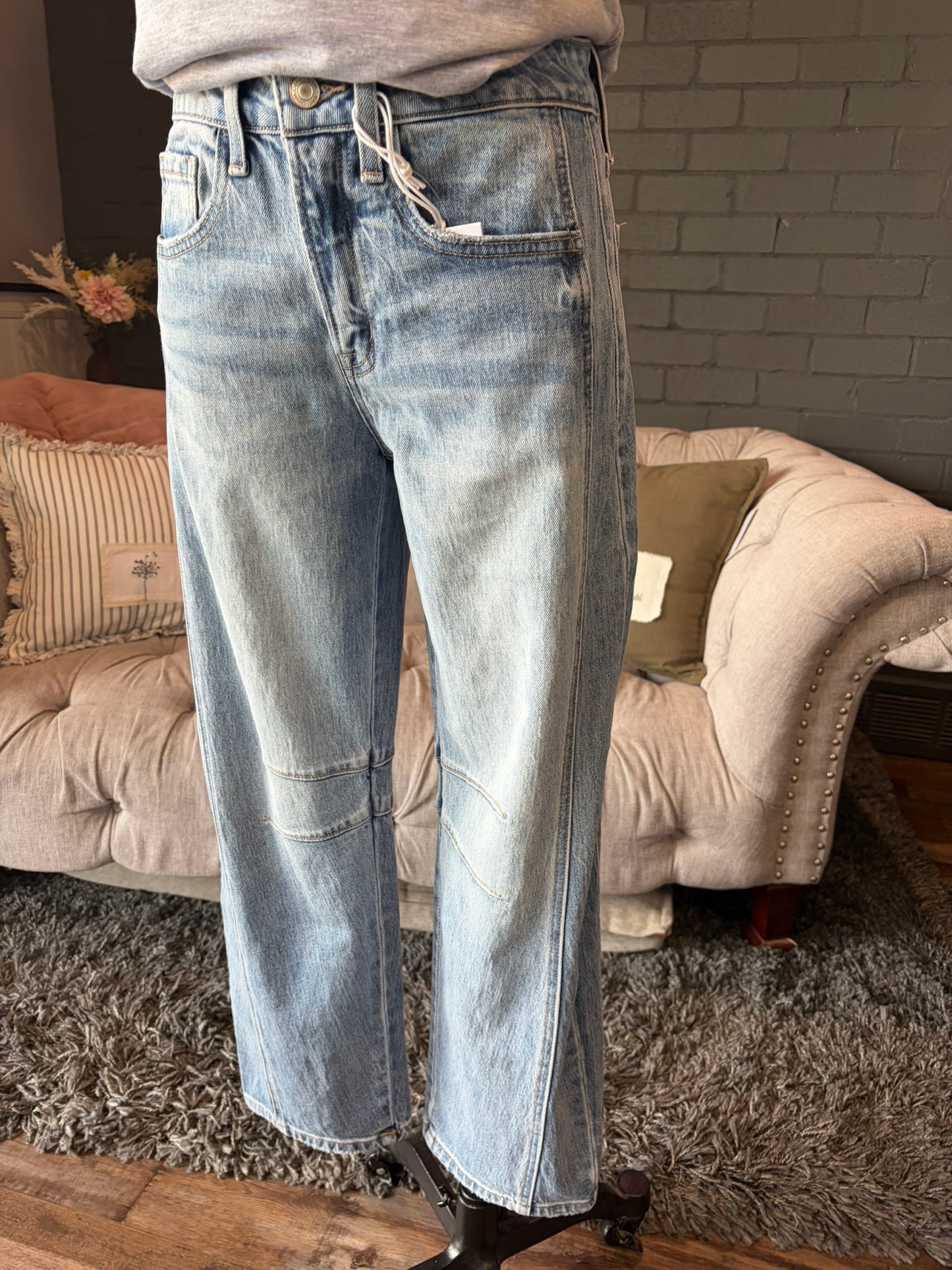 Owen Barrel Jeans