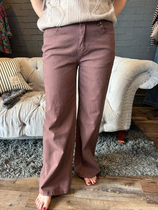 Vivian Straight Leg Denim Jeans - Coffee