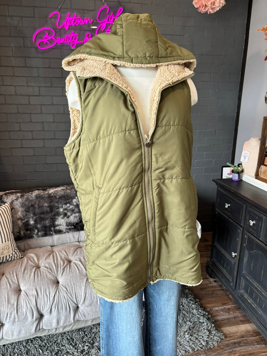 Olivia Reversible Sherpa Vest