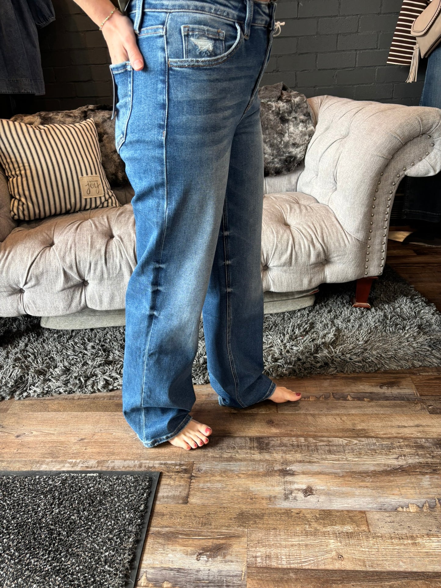 Delia Slim Wide Leg Jeans