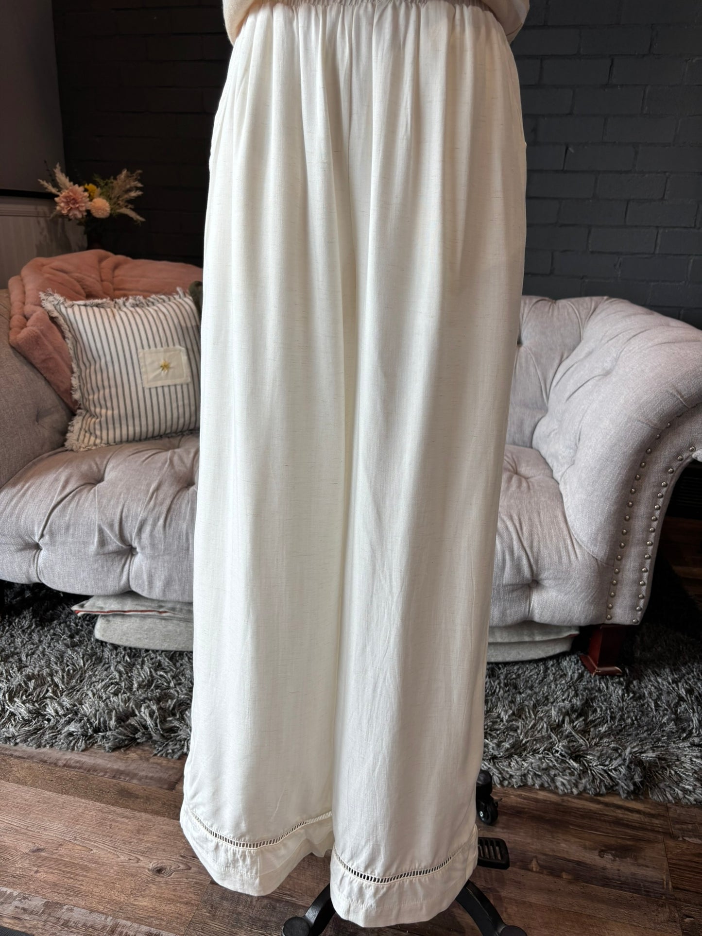 Leia Linen Pants