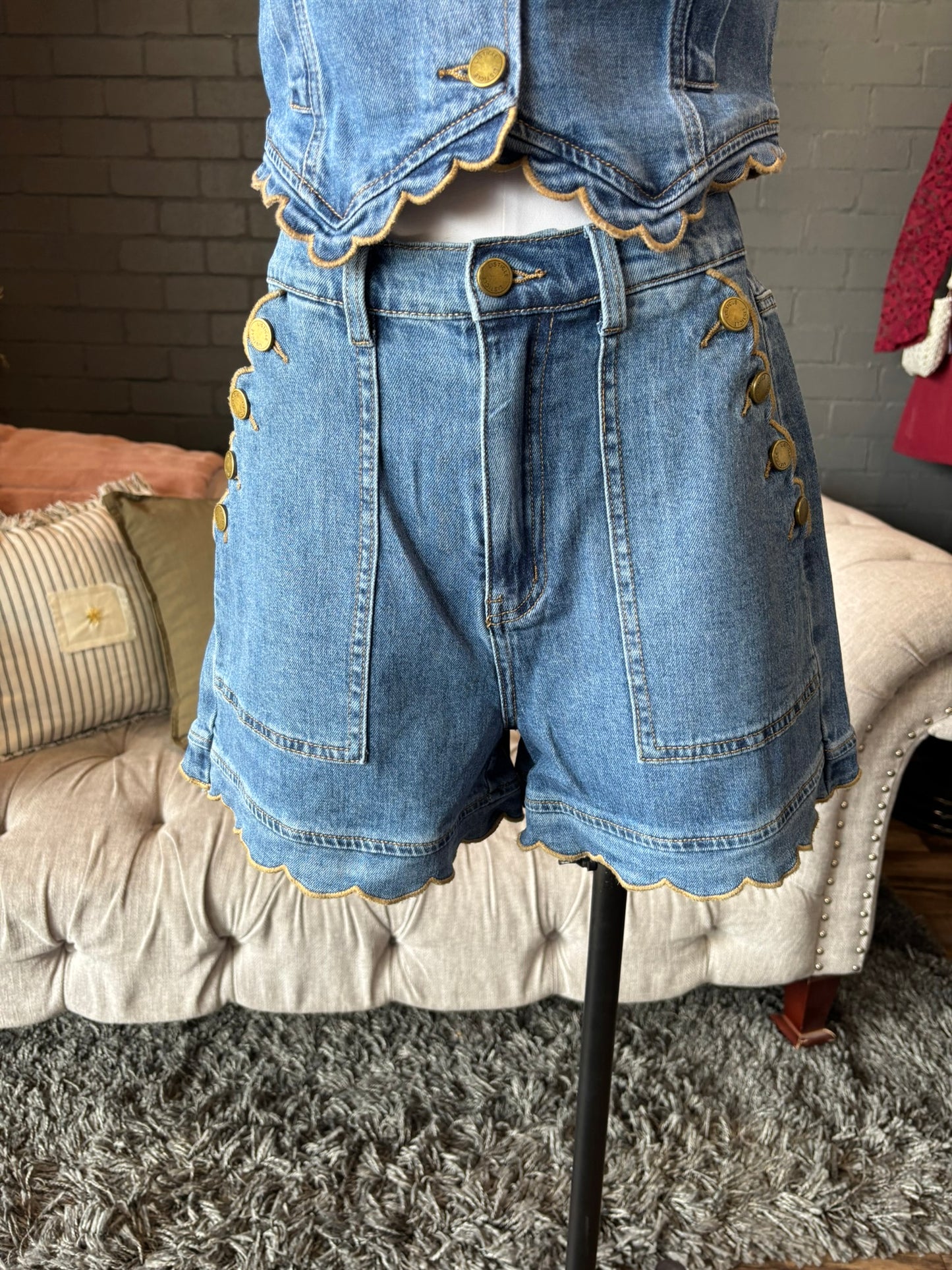 Ella Scallop Denim Shorts