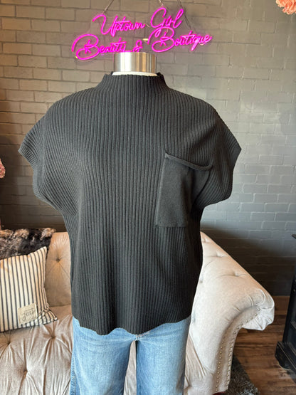 Delia Short Sleeve Sweater - Black