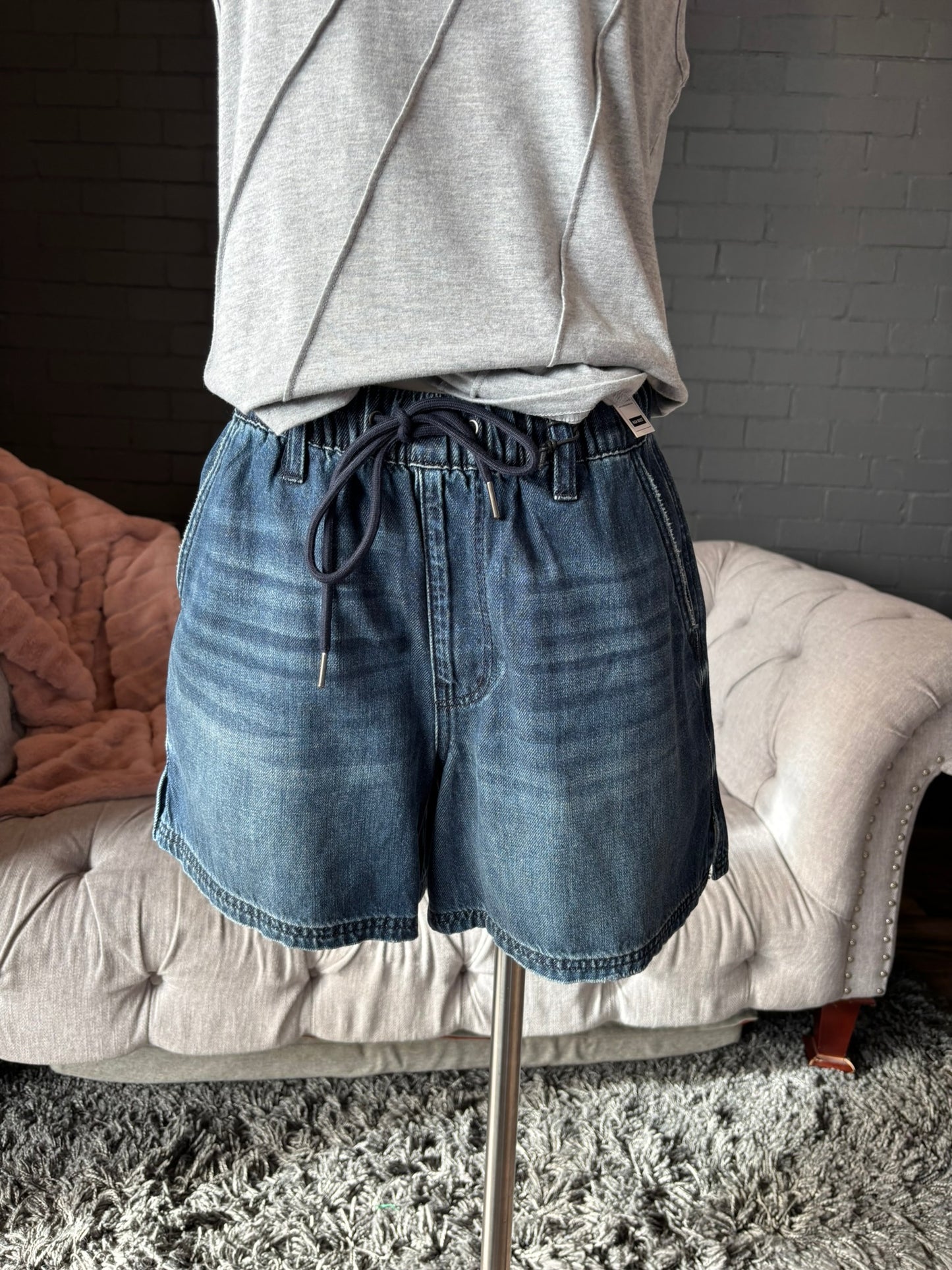 Carrie Shorts