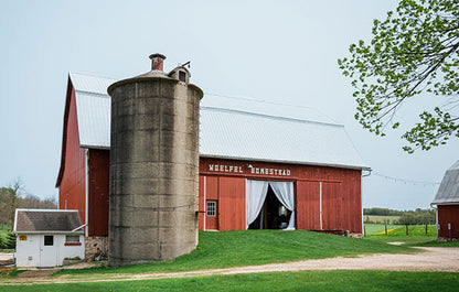 Fashion Uncorked @ The Wolf & Fox Winery Ticket