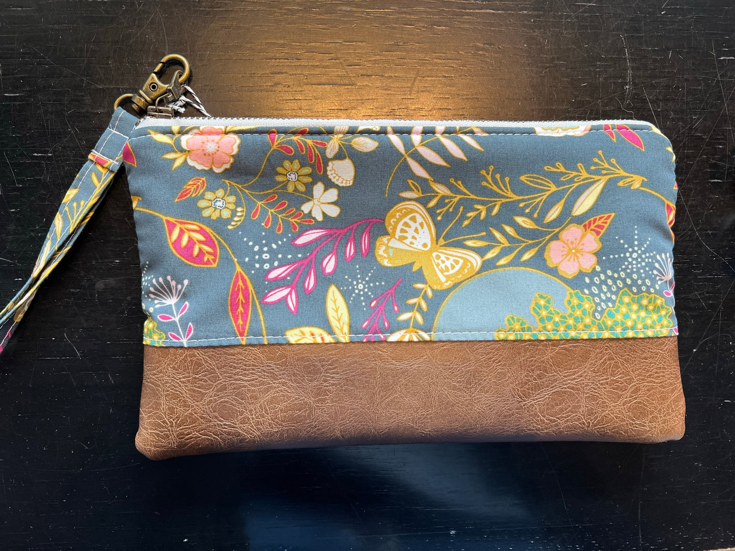 Emmy Lou Wristlet