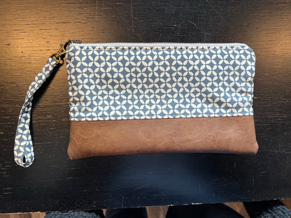 Emmy Lou Wristlet