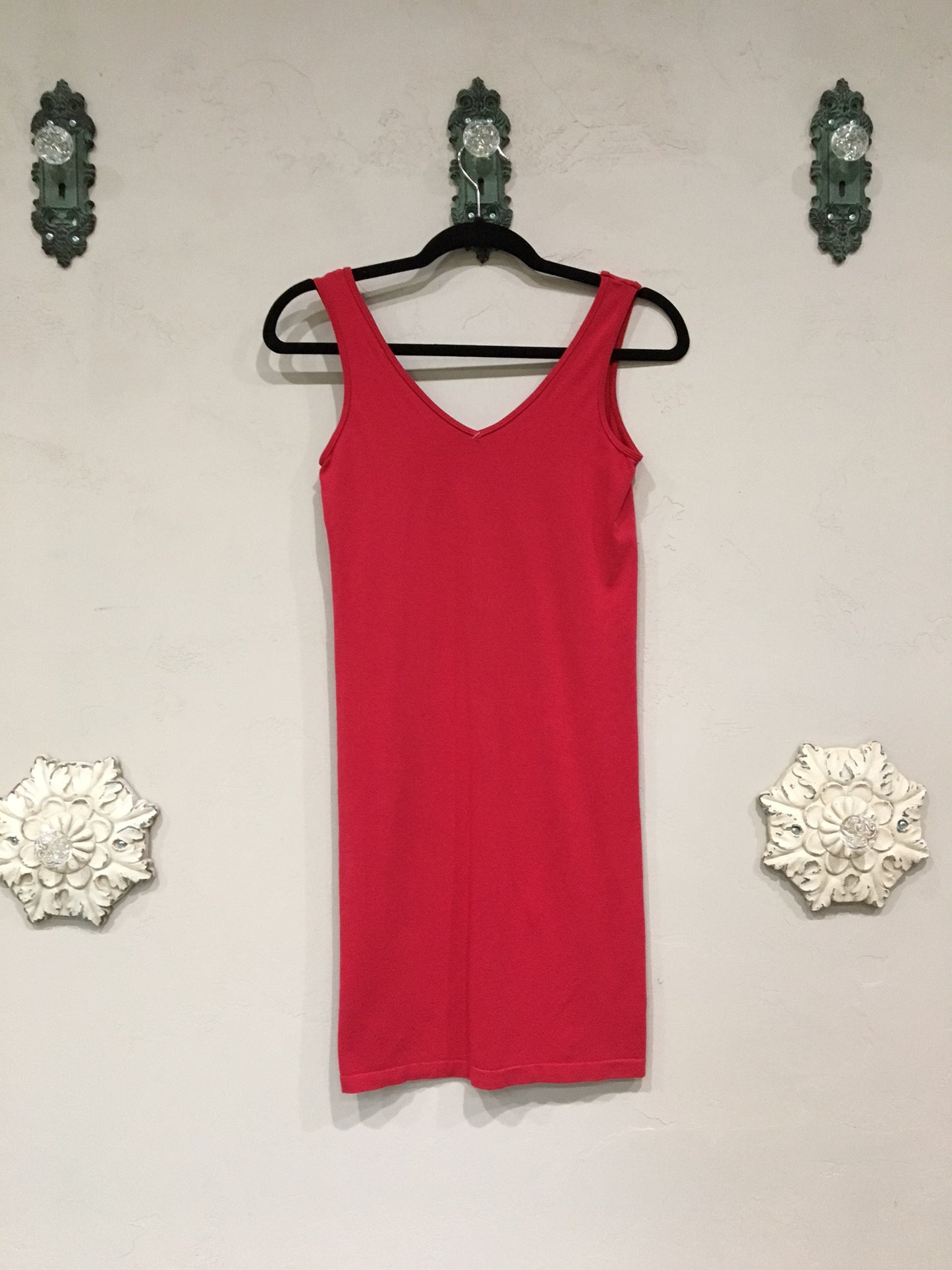 Reversible Extended Length Tank