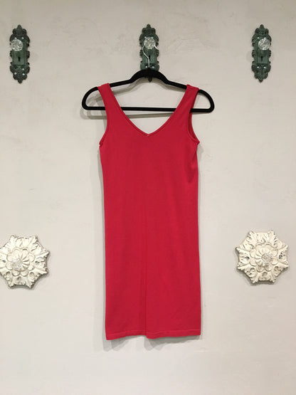 Reversible Extended Length Tank