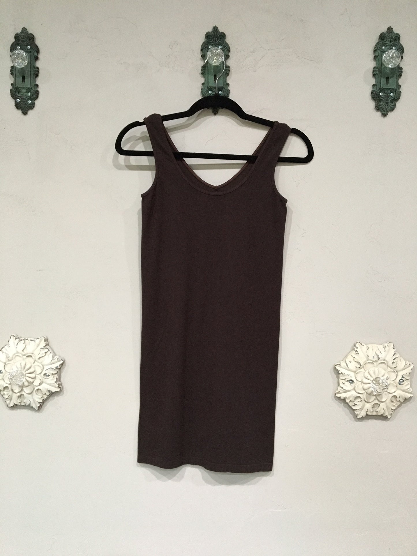 Reversible Extended Length Tank