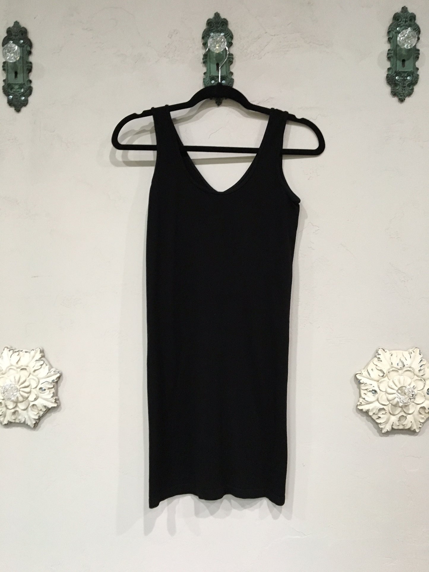 Reversible Extended Length Tank