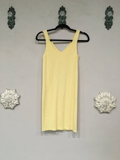 Reversible Extended Length Tank