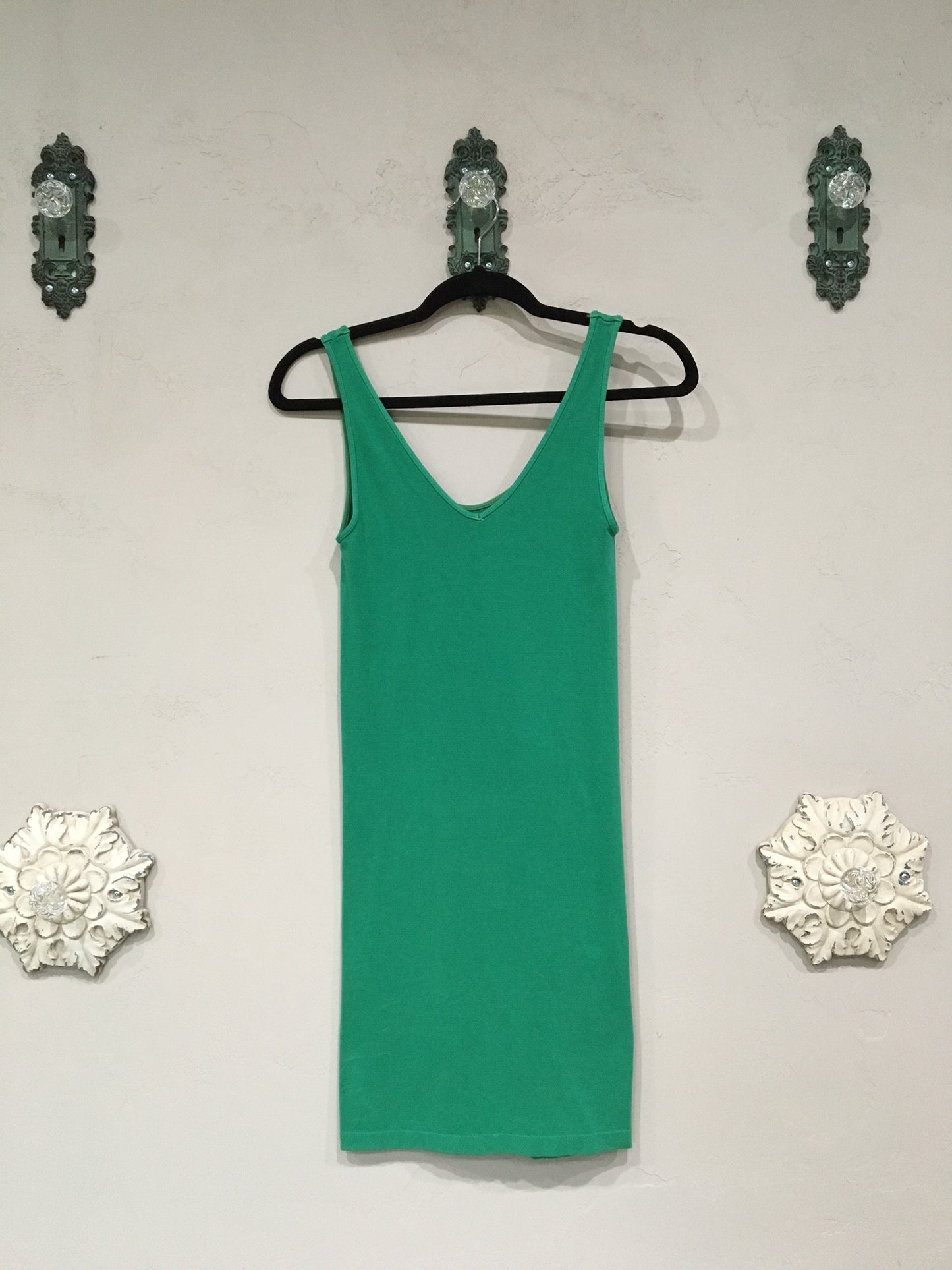 Reversible Extended Length Tank